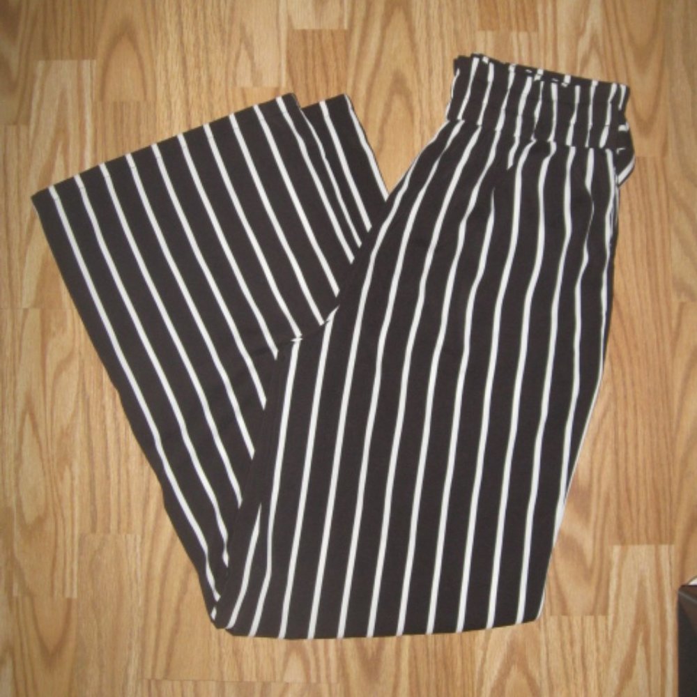 Forever 21 Black and White Wide Slip On Strip Pants